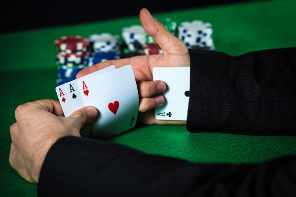 Советы и стратегия по покеру
